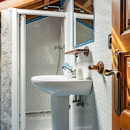 Casa Raquel منزل ريفي ميستاس دي كون